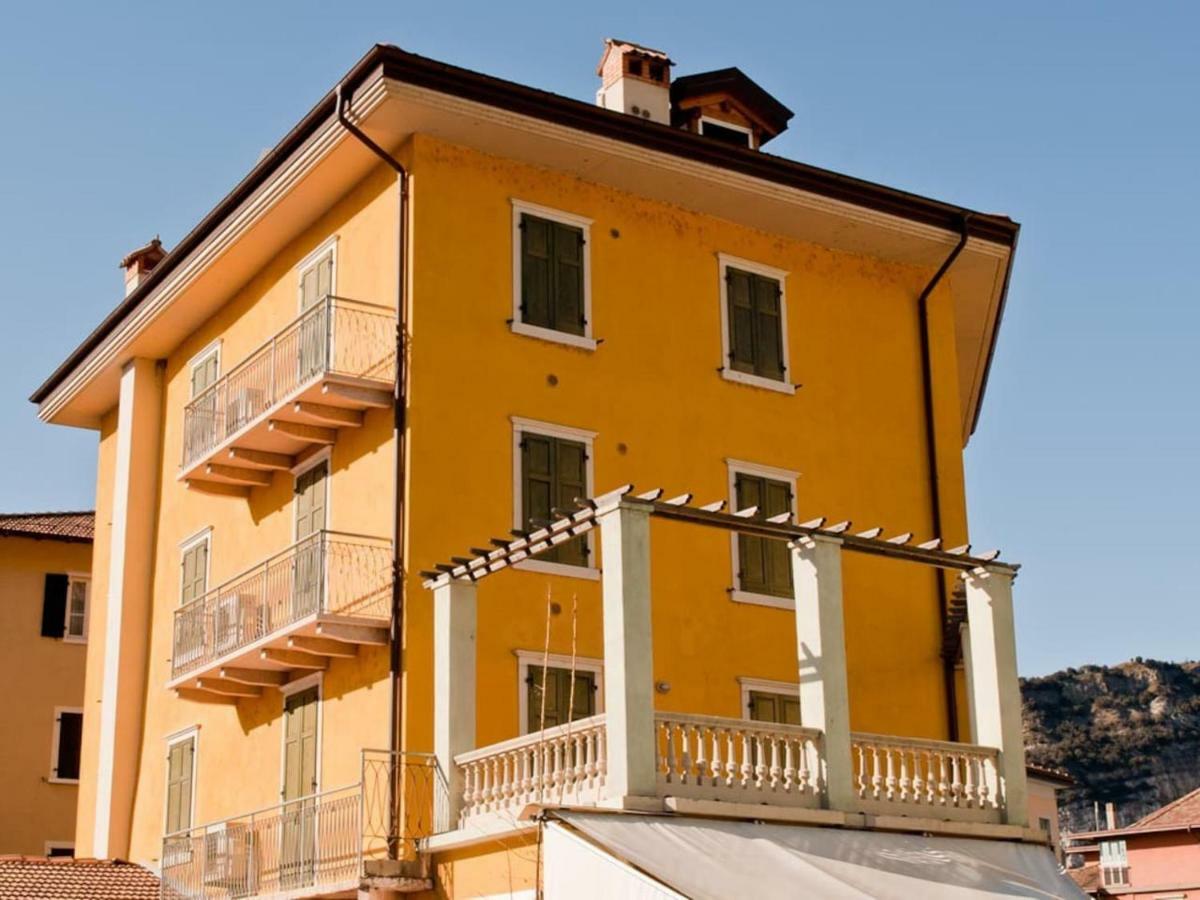 Appartamenti Baia Azzurra 6. Torbole Sul Garda Esterno foto
